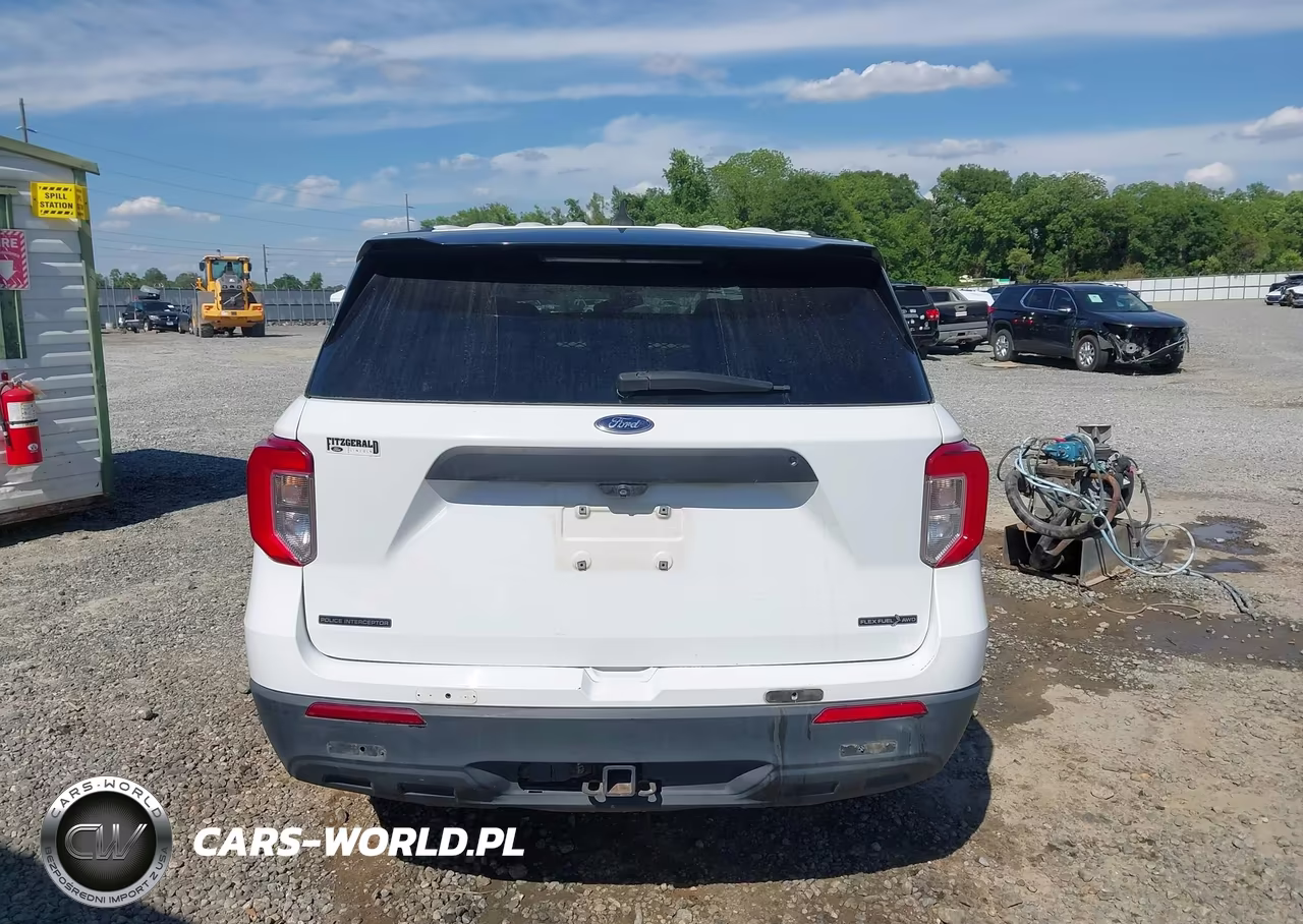 2021 Ford Police Interceptor Utility VIN:1FM5K8AB3MGA19522 - 16