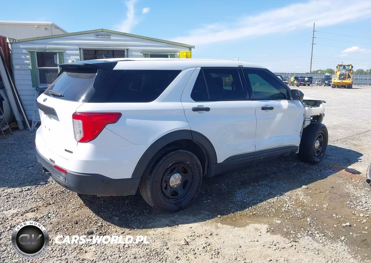 2021 Ford Police Interceptor Utility VIN:1FM5K8AB3MGA19522 - 4
