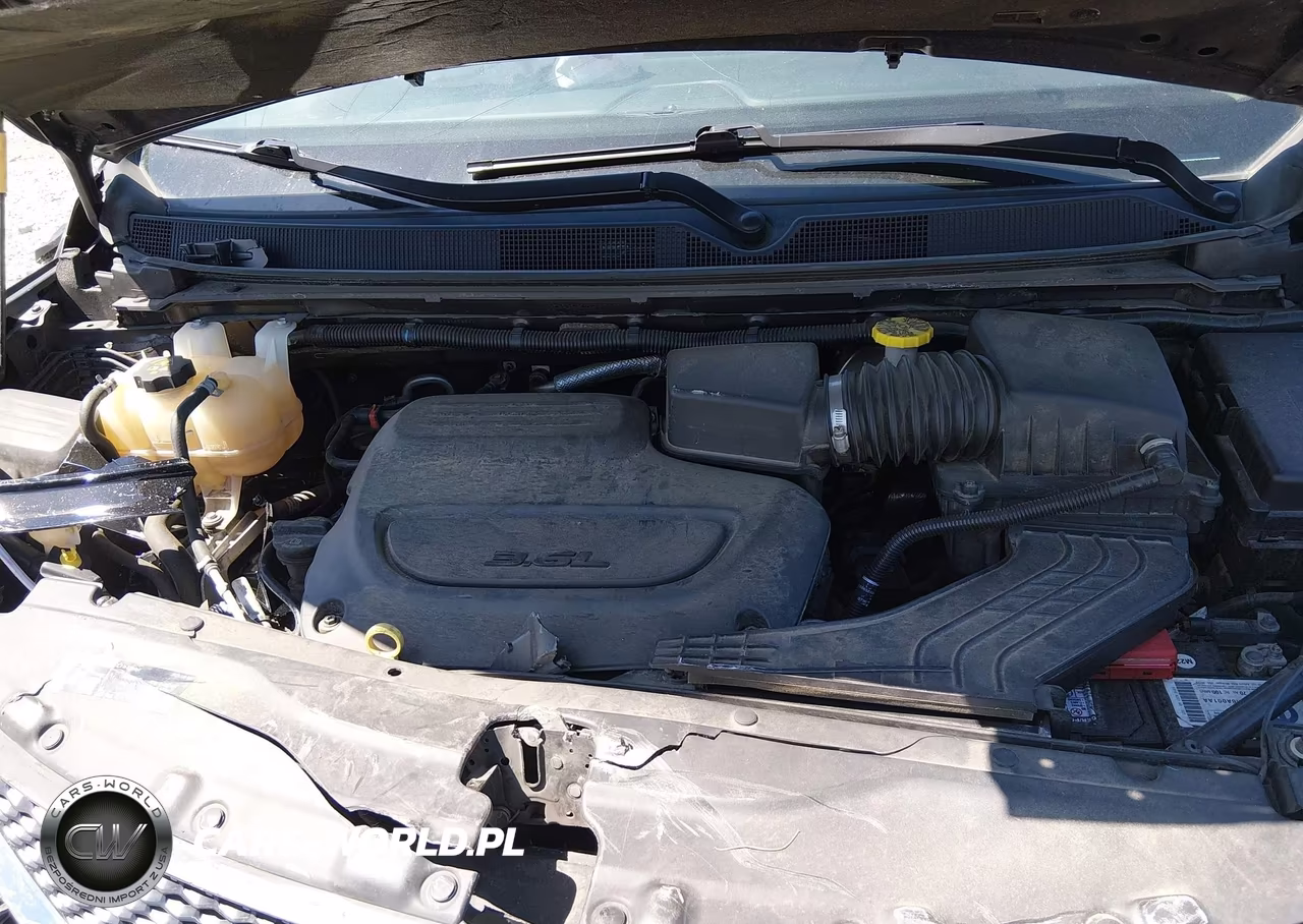 2020 Chrysler Voyager Lxi VIN:2C4RC1DG0LR265717 - 10