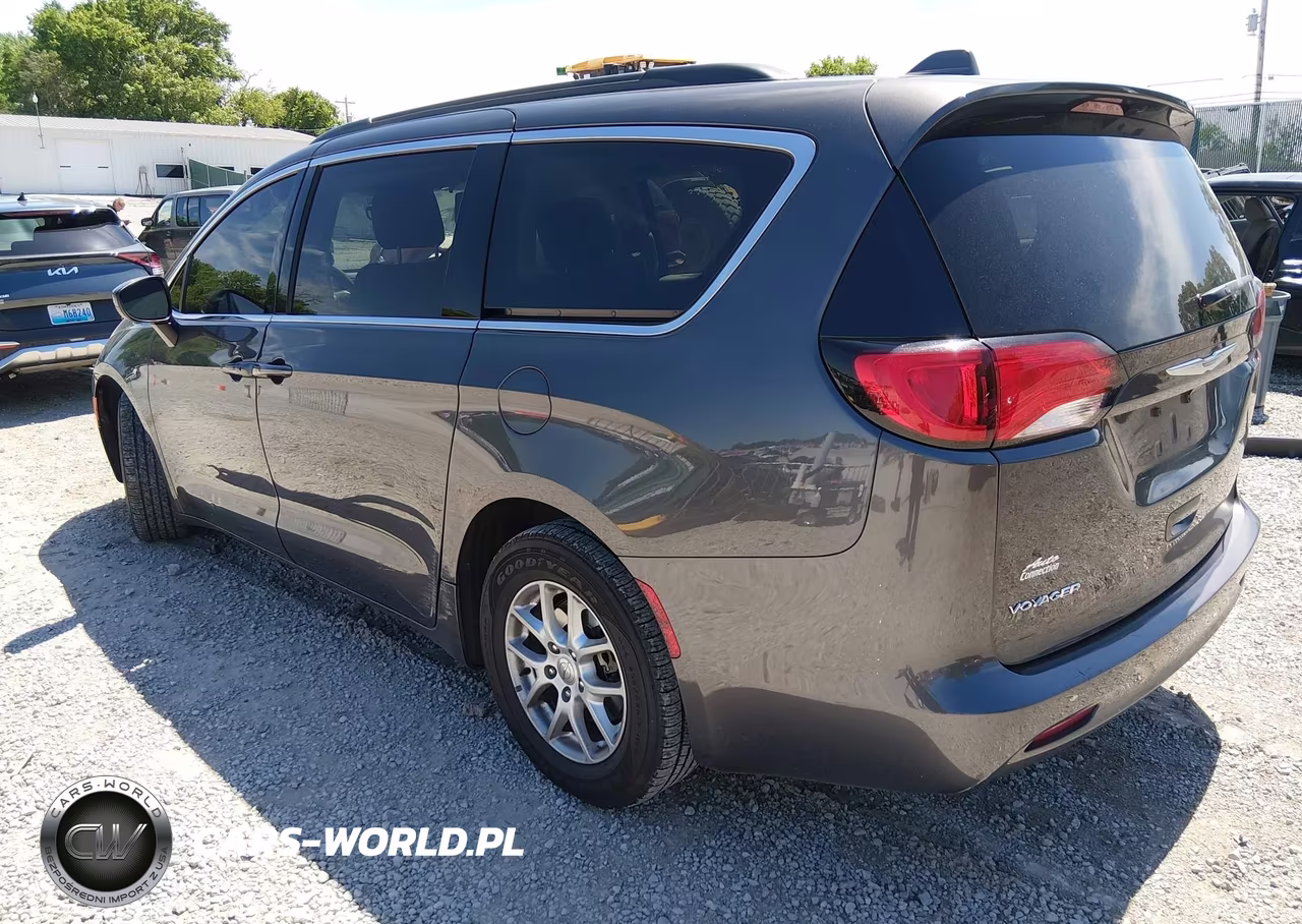2020 Chrysler Voyager Lxi VIN:2C4RC1DG0LR265717 - 3