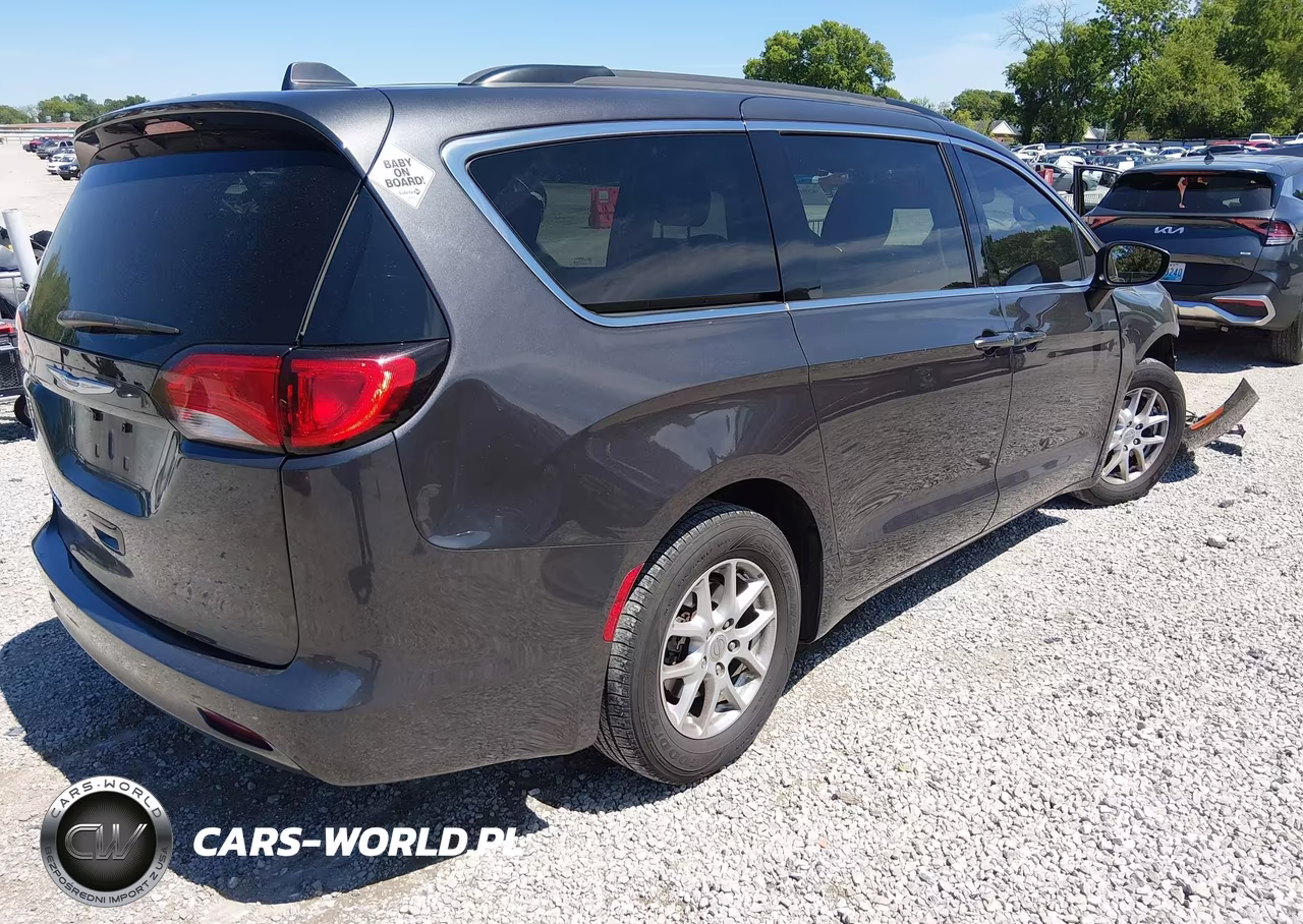 2020 Chrysler Voyager Lxi VIN:2C4RC1DG0LR265717 - 4
