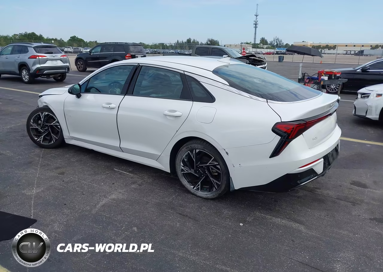 2025 Kia K5 Gt-Line VIN:KNAG64J77S5337641 - 3