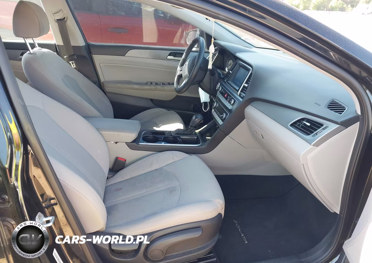 2018 Hyundai Sonata Sel+ VIN:5NPE34AF0JH711306 - 5