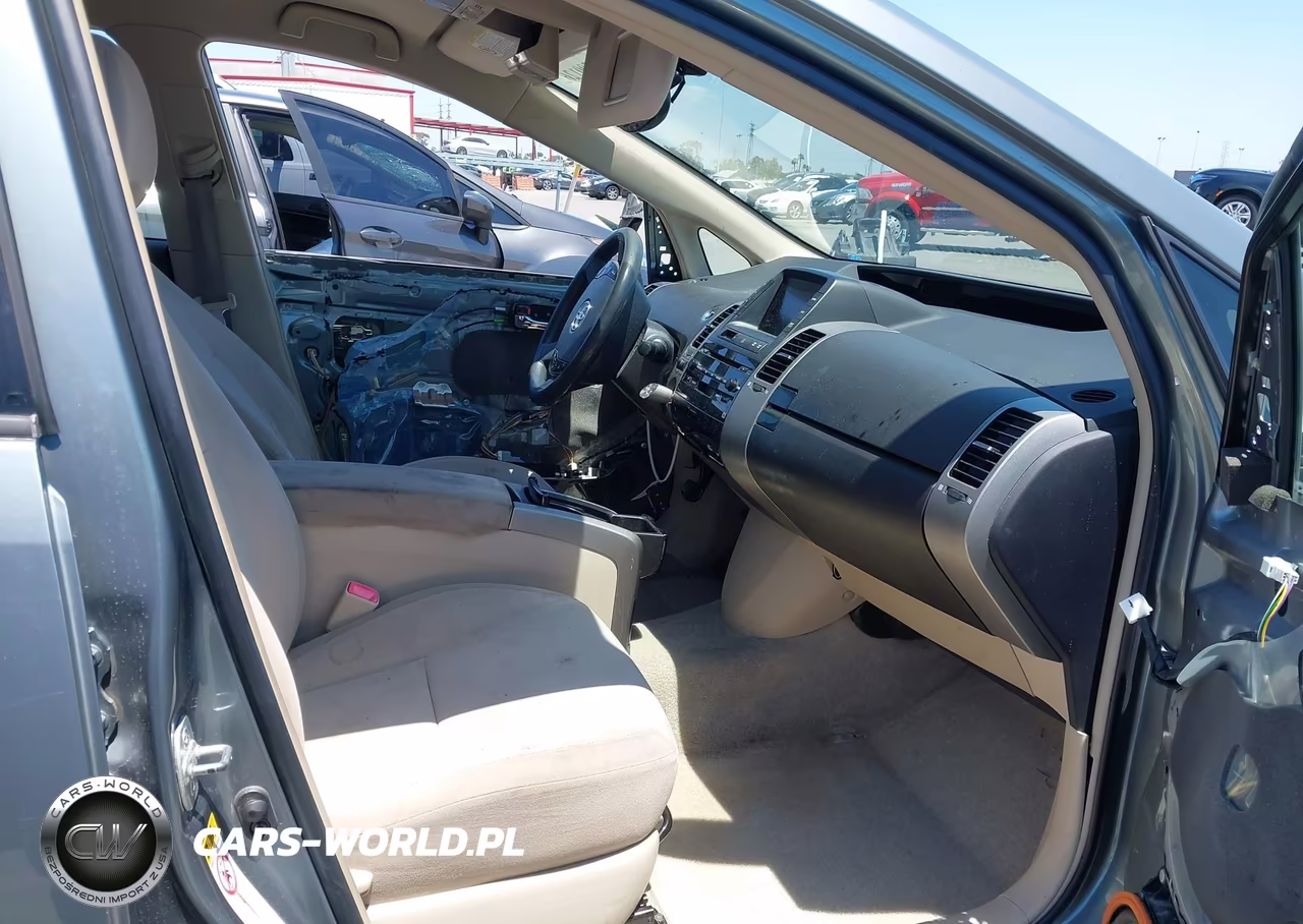 2005 Toyota Prius VIN:JTDKB20U053064286 - 5