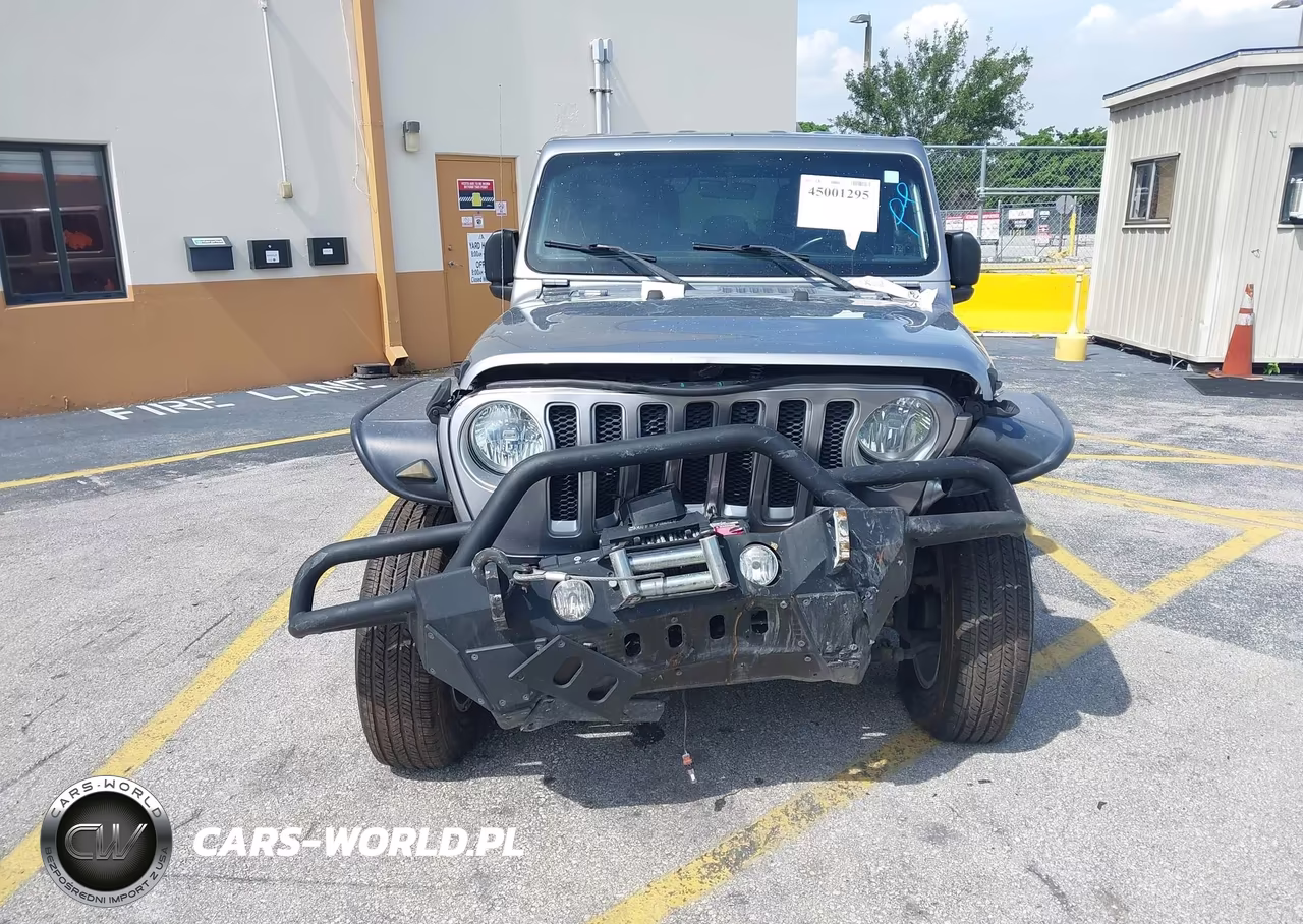 2018 Jeep Wrangler Unlimited Sahara 4X4 VIN:1C4HJXEG3JW215935 - 12