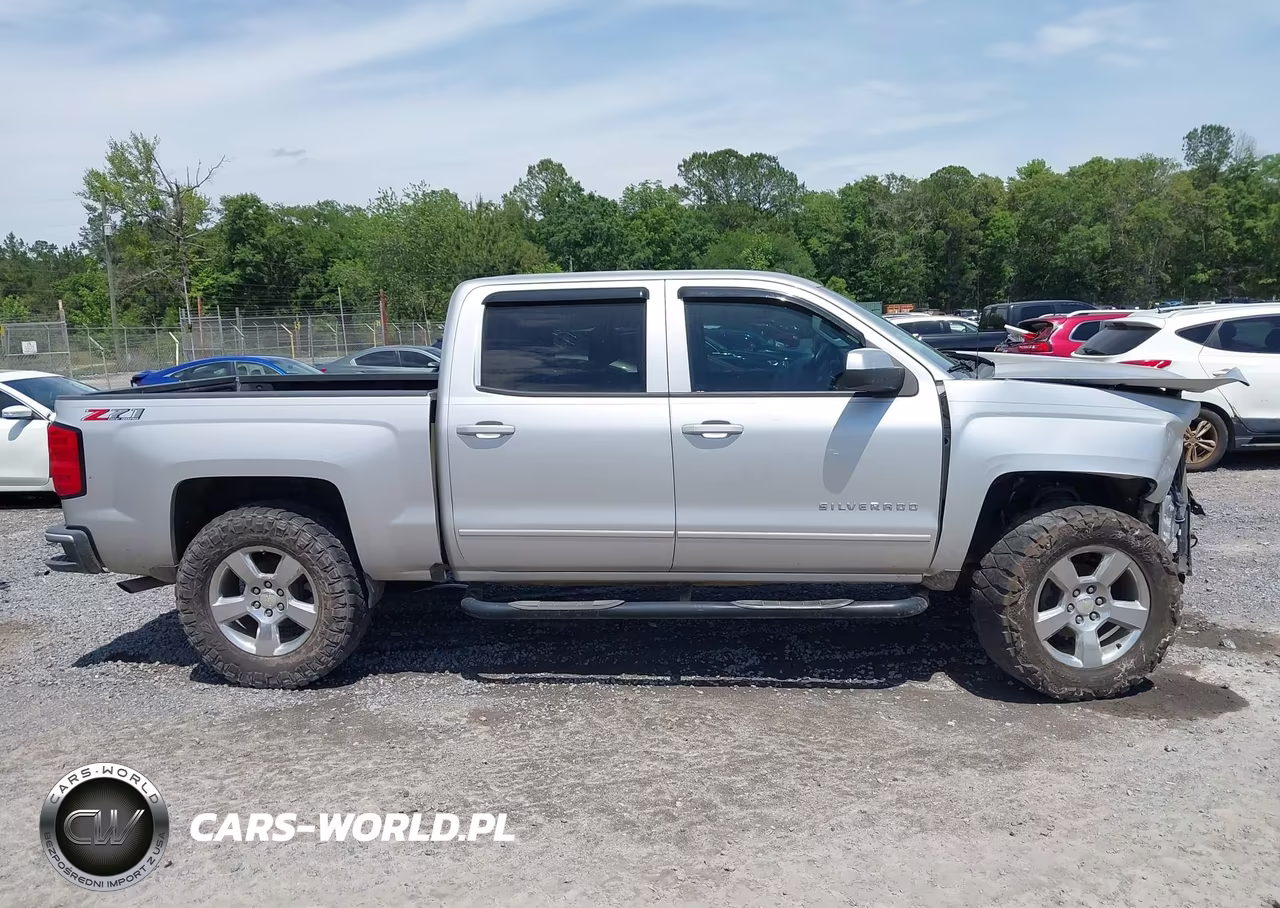 2018 Chevrolet Silverado 1500 2Lt VIN:3GCUKREC6JG413122 - 12