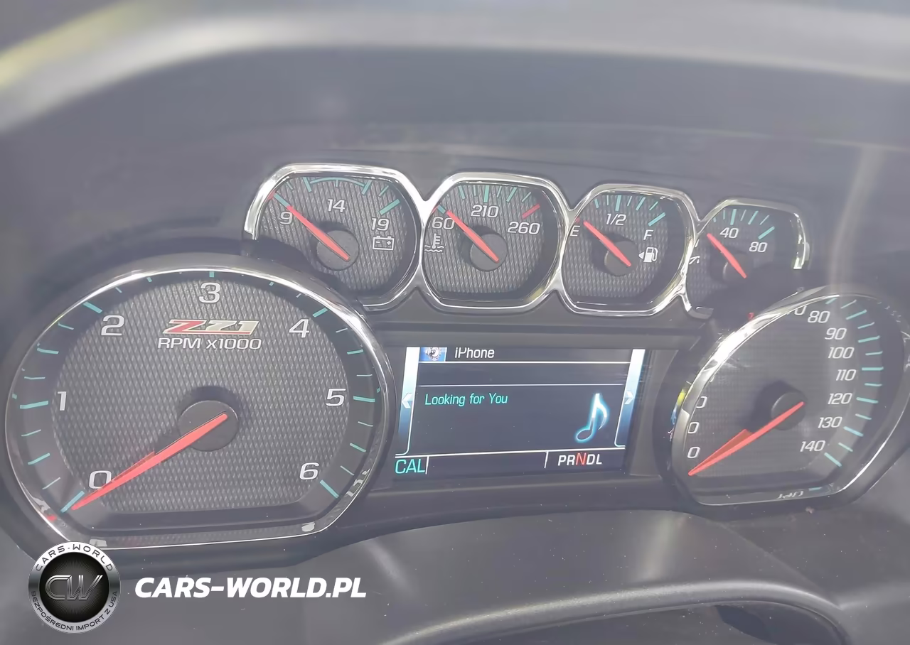 2018 Chevrolet Silverado 1500 2Lt VIN:3GCUKREC6JG413122 - 7