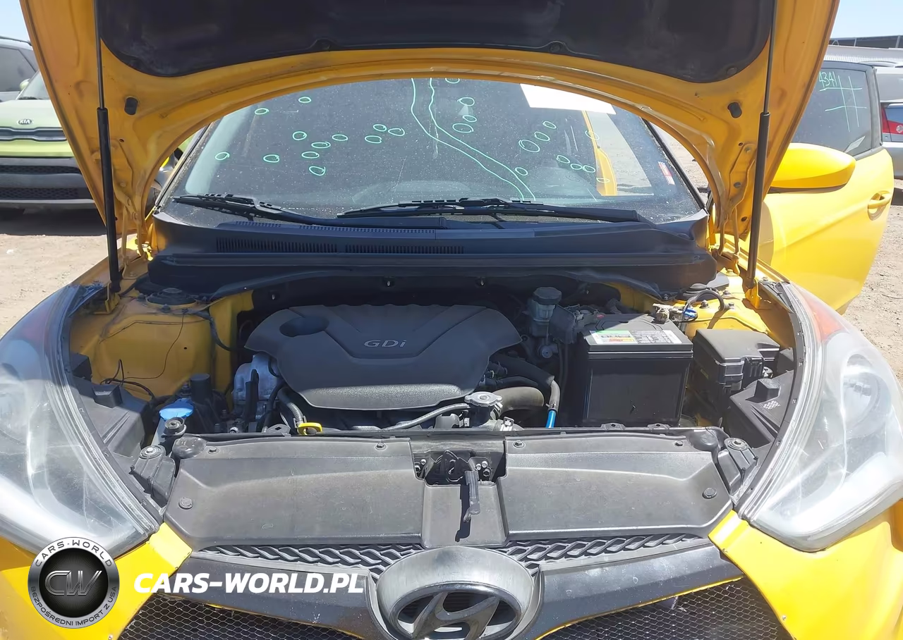 2016 Hyundai Veloster VIN:KMHTC6AD3GU264837 - 10