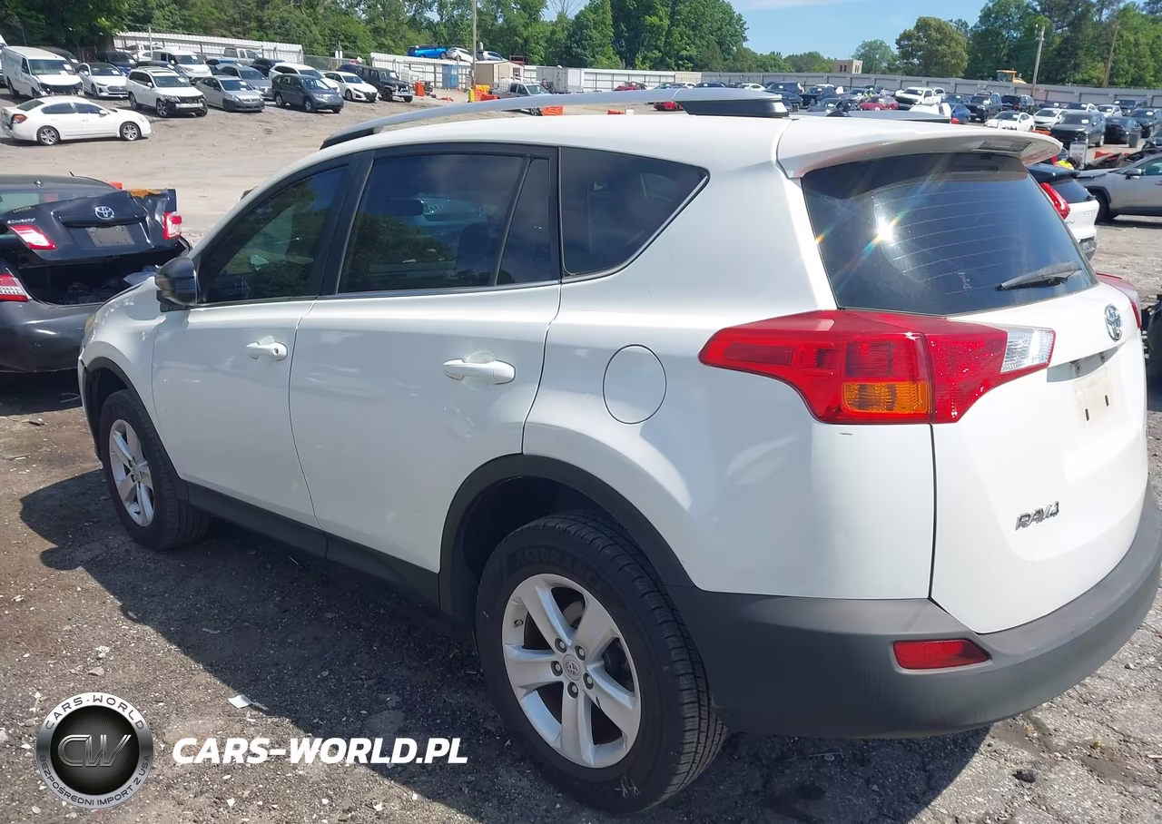 2013 Toyota Rav4 Le VIN:JTMZFREV9D5006371 - 3