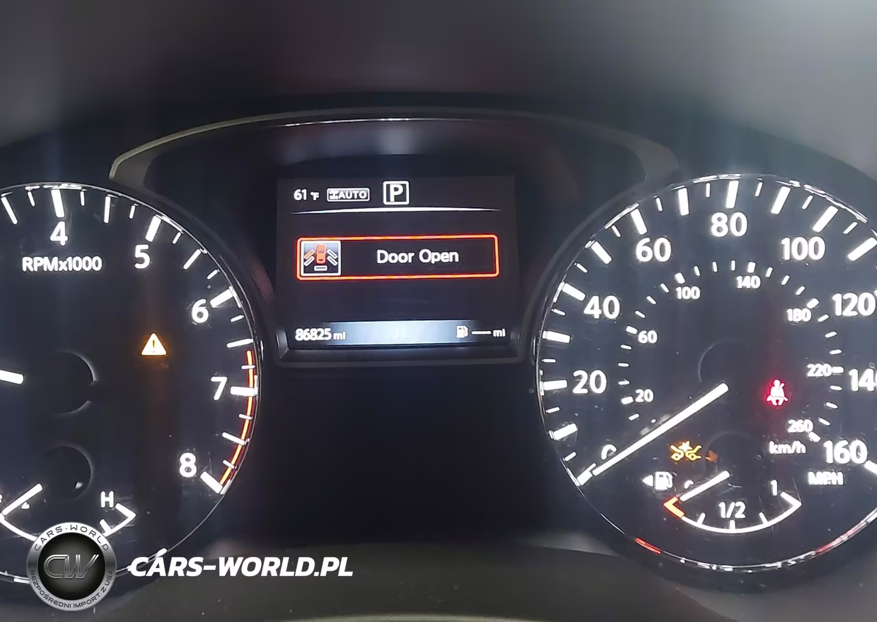2019 Nissan Pathfinder S VIN:5N1DR2MM9KC592866 - 7