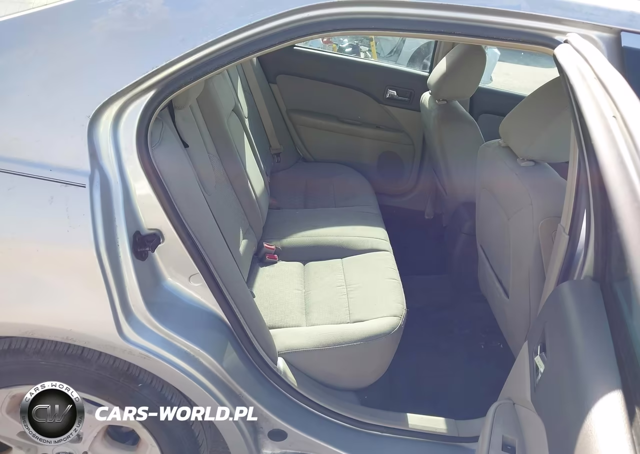 2010 Ford Fusion Se VIN:3FAHP0HA7AR157219 - 8