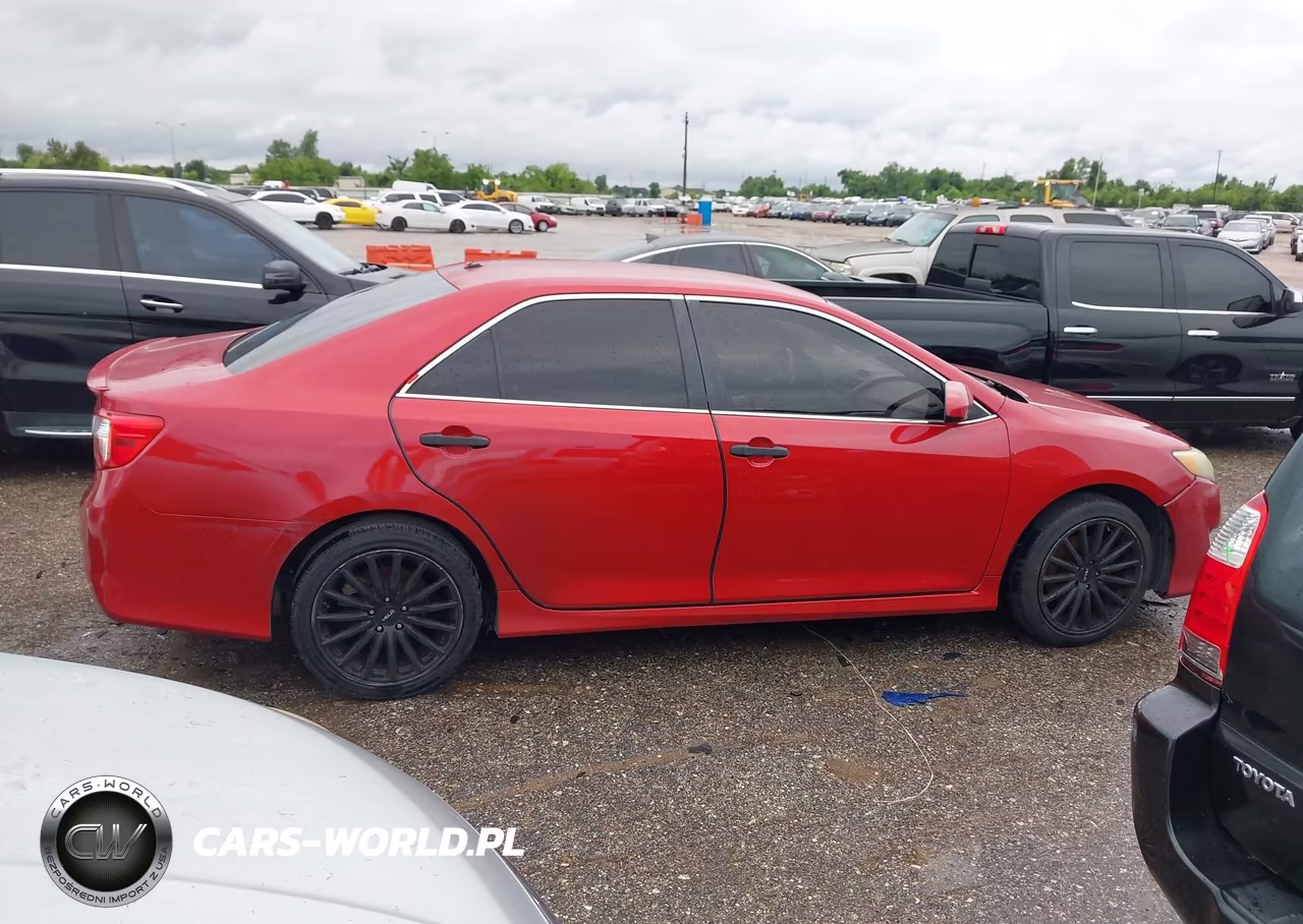 2014 Toyota Camry Se VIN:4T1BF1FK0EU729519 - 13