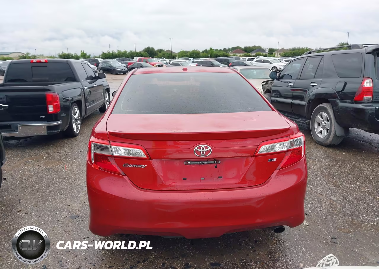2014 Toyota Camry Se VIN:4T1BF1FK0EU729519 - 16