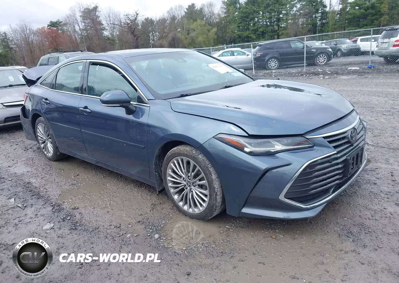 2021 Toyota Avalon Limited – zdjęcie 1 z 17