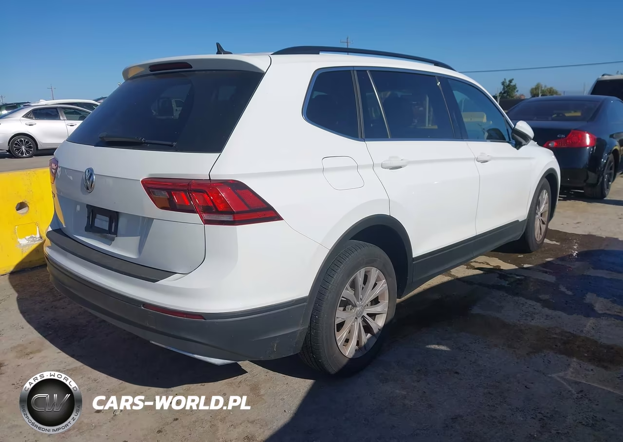 2019 Volkswagen Tiguan 2.0T Se-2.0T Sel-2.0T Sel R-Line-2.0T Sel R-Line Black VIN:3VV3B7AX4KM045326 - 4