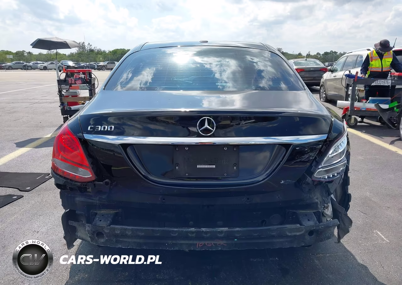 2016 Mercedes-Benz C 300 Sport VIN:55SWF4JB4GU153751 - 17