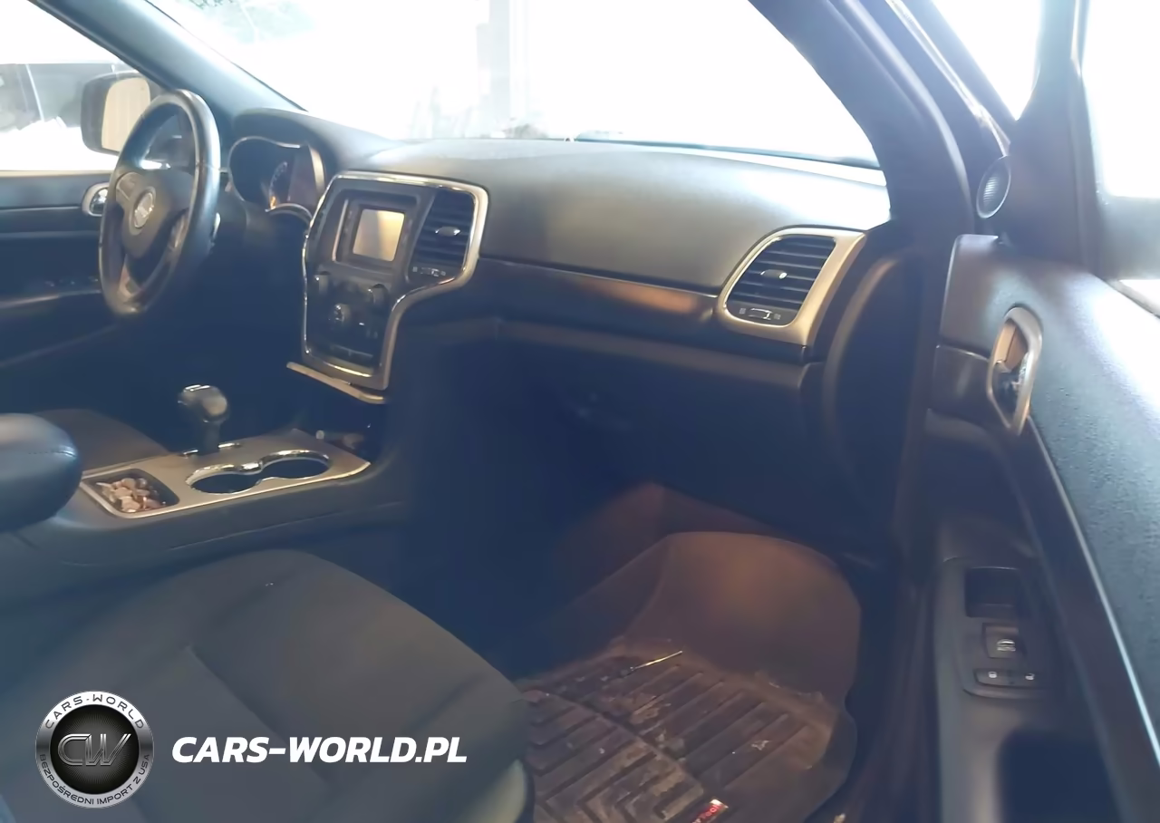 2014 Jeep Grand Cherokee Laredo VIN:1C4RJFAG6EC119129 - 5
