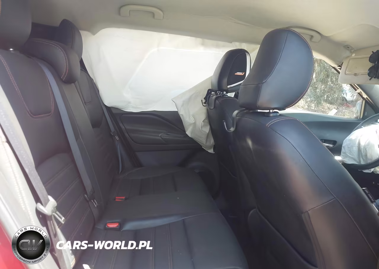 2019 Nissan Kicks Sr VIN:3N1CP5CU7KL549031 - 8