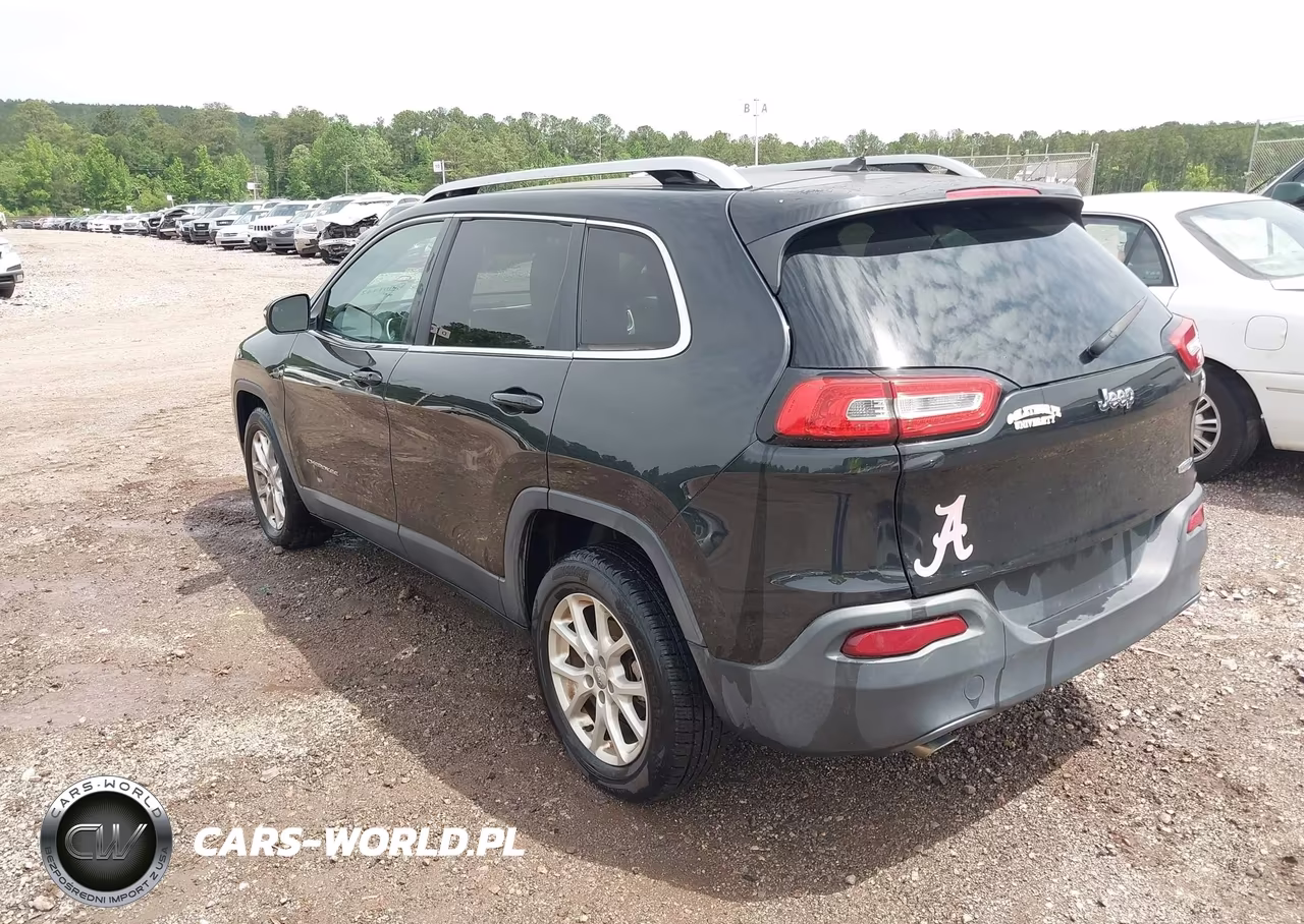 2014 Jeep Cherokee Latitude VIN:1C4PJLCB3EW170870 - 3