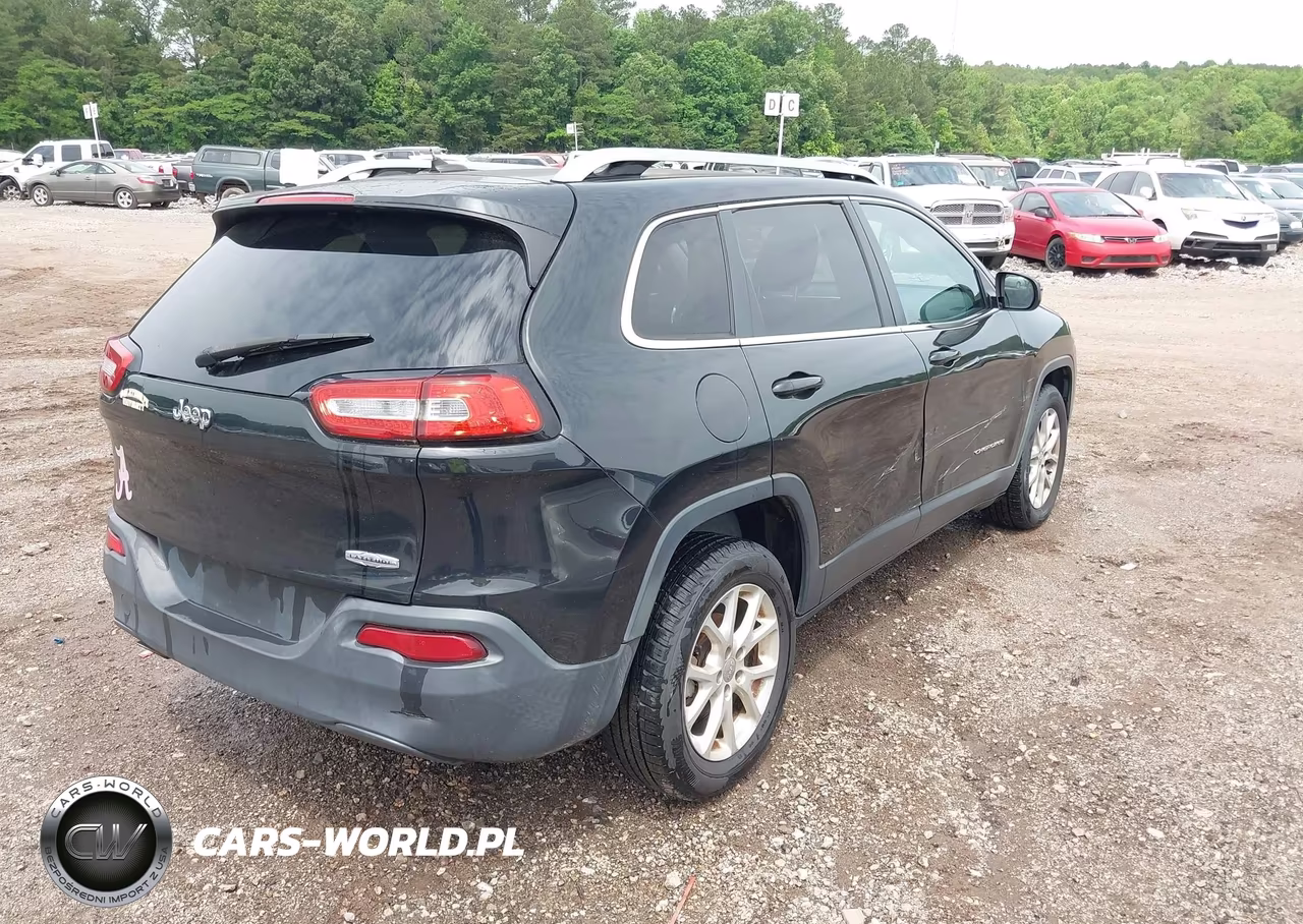 2014 Jeep Cherokee Latitude VIN:1C4PJLCB3EW170870 - 4