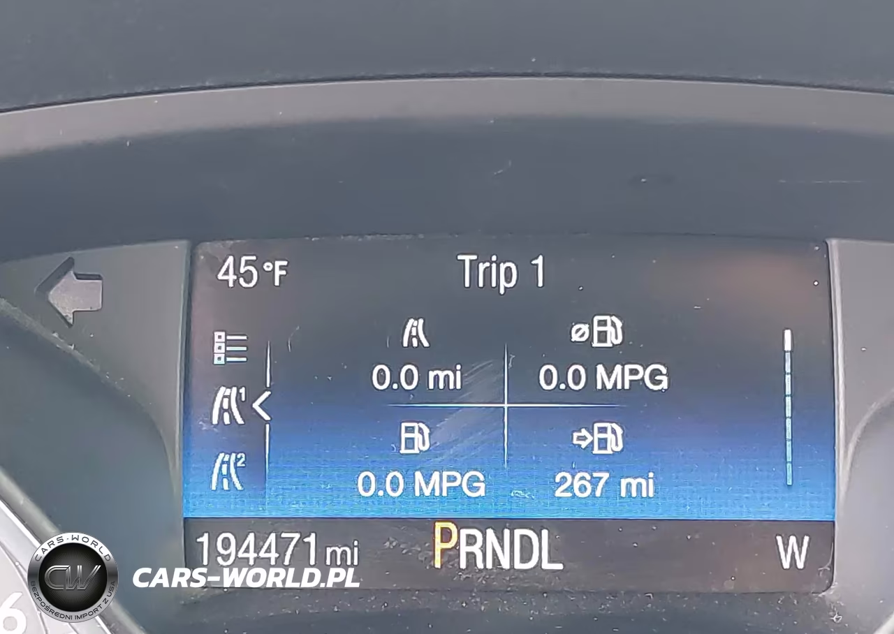 2018 Ford Focus Se VIN:1FADP3F29JL229015 - 15
