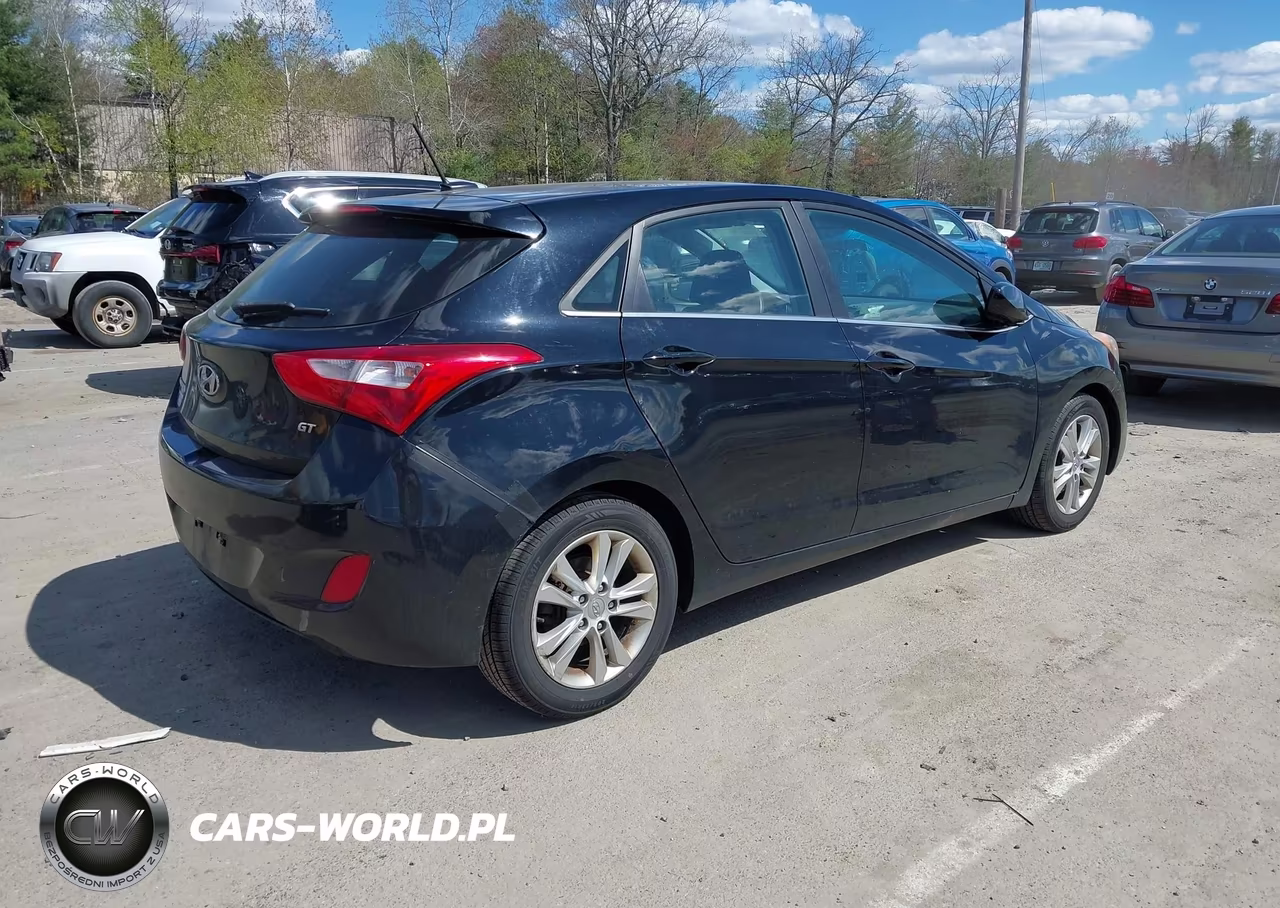 2015 Hyundai Elantra Gt VIN:KMHD35LH0FU236717 - 4