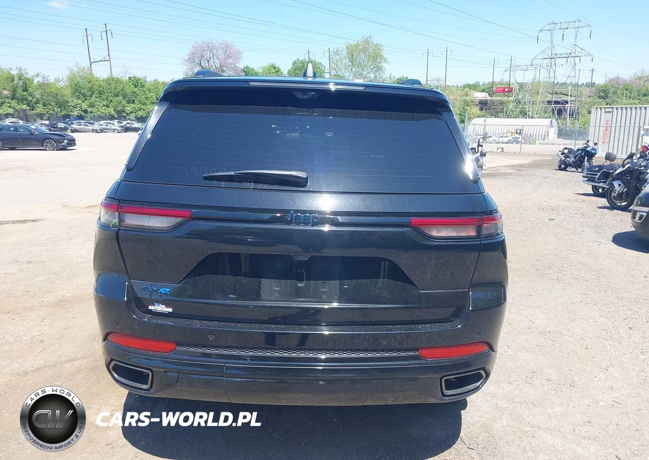 2024 Jeep Grand Cherokee 4Xe Anniversary Edition VIN:1C4RJYB68R8606522 - 16