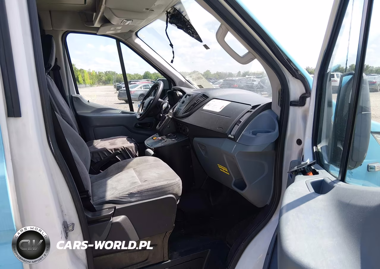 2018 Ford Transit-250 VIN:1FDYR2CM7JKB22410 - 5