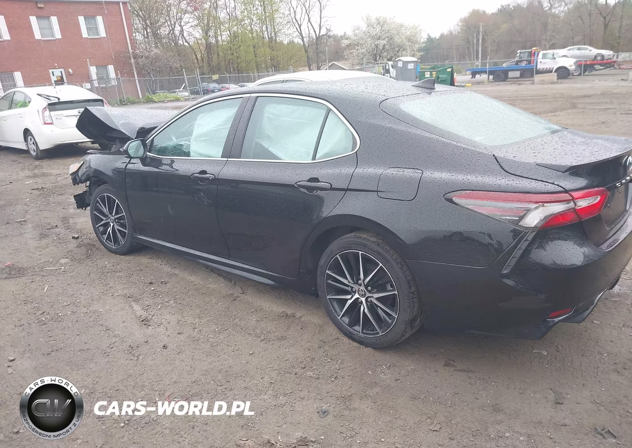 2021 Toyota Camry Se VIN:4T1G11AKXMU474114 - 3