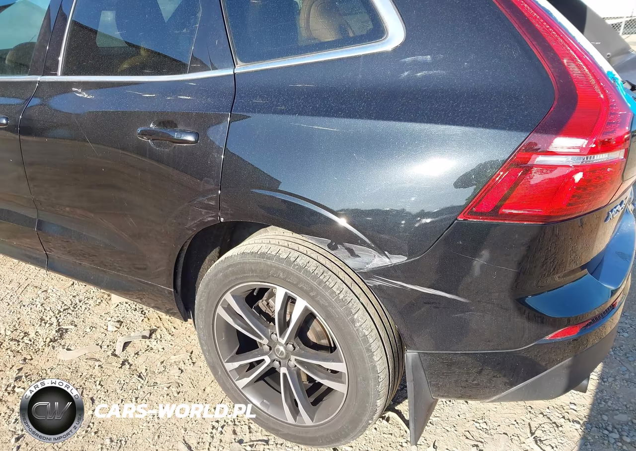 2020 Volvo Xc60 T5 Momentum VIN:YV4102RK7L1453645 - 17