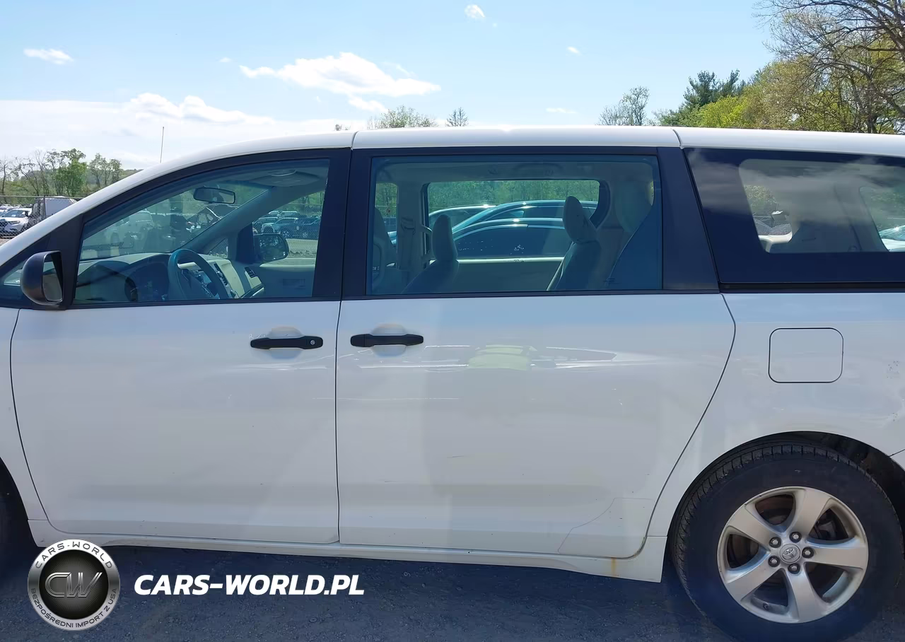 2013 Toyota Sienna L V6 7 Passenger VIN:5TDZK3DC7DS352518 - 14
