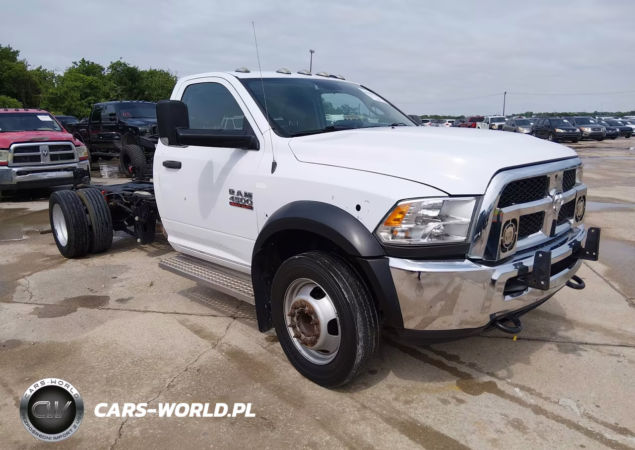2018 Ram 4500 Chassis Tradesman-Slt