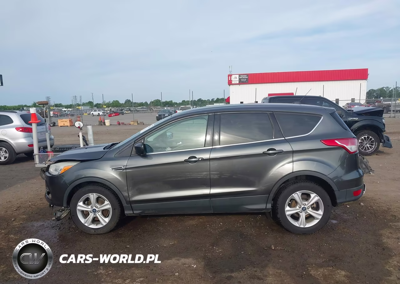 2015 Ford Escape Se VIN:1FMCU0G7XFUA14716 - 15