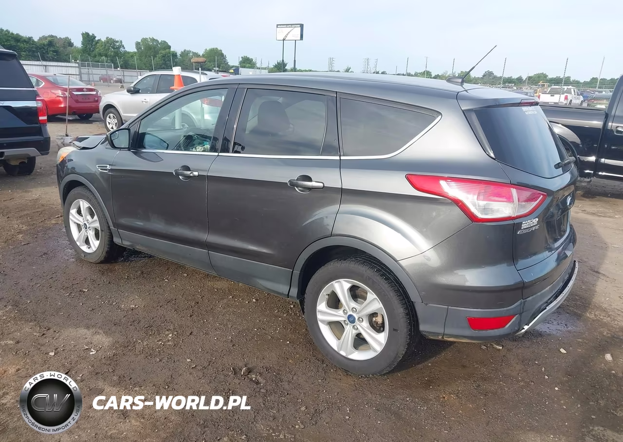 2015 Ford Escape Se VIN:1FMCU0G7XFUA14716 - 3