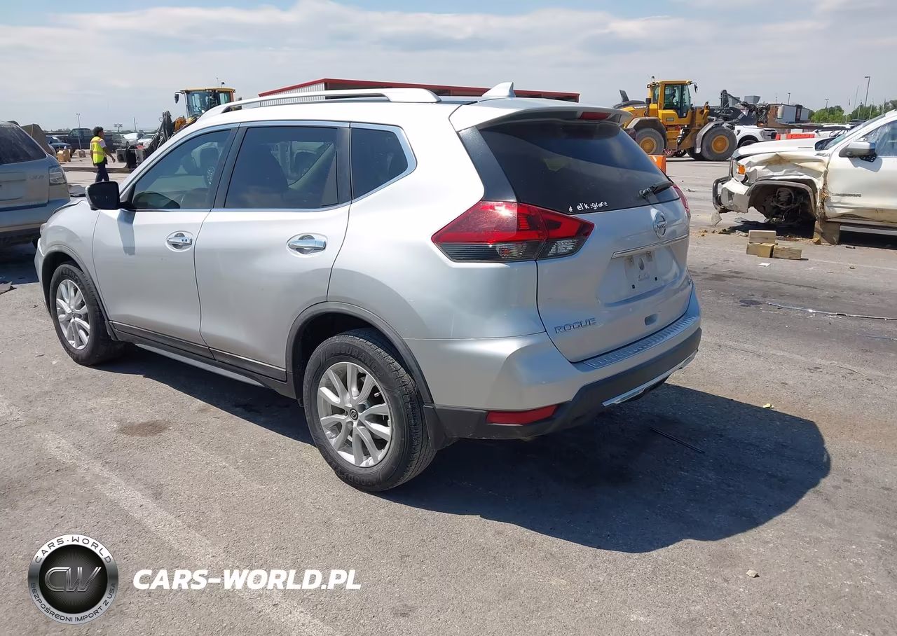 2018 Nissan Rogue Sv VIN:KNMAT2MT4JP572841 - 3