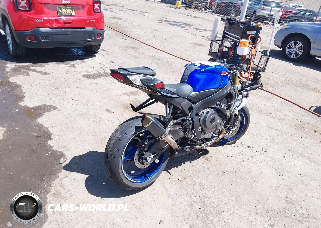 2026 Suzuki Gsx-R750 VIN:JS1GR7MA9T7100930 - 4