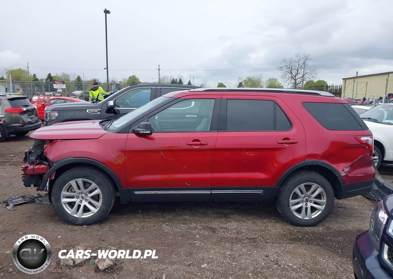 2018 Ford Explorer Xlt VIN:1FM5K8D86JGB42016 - 14