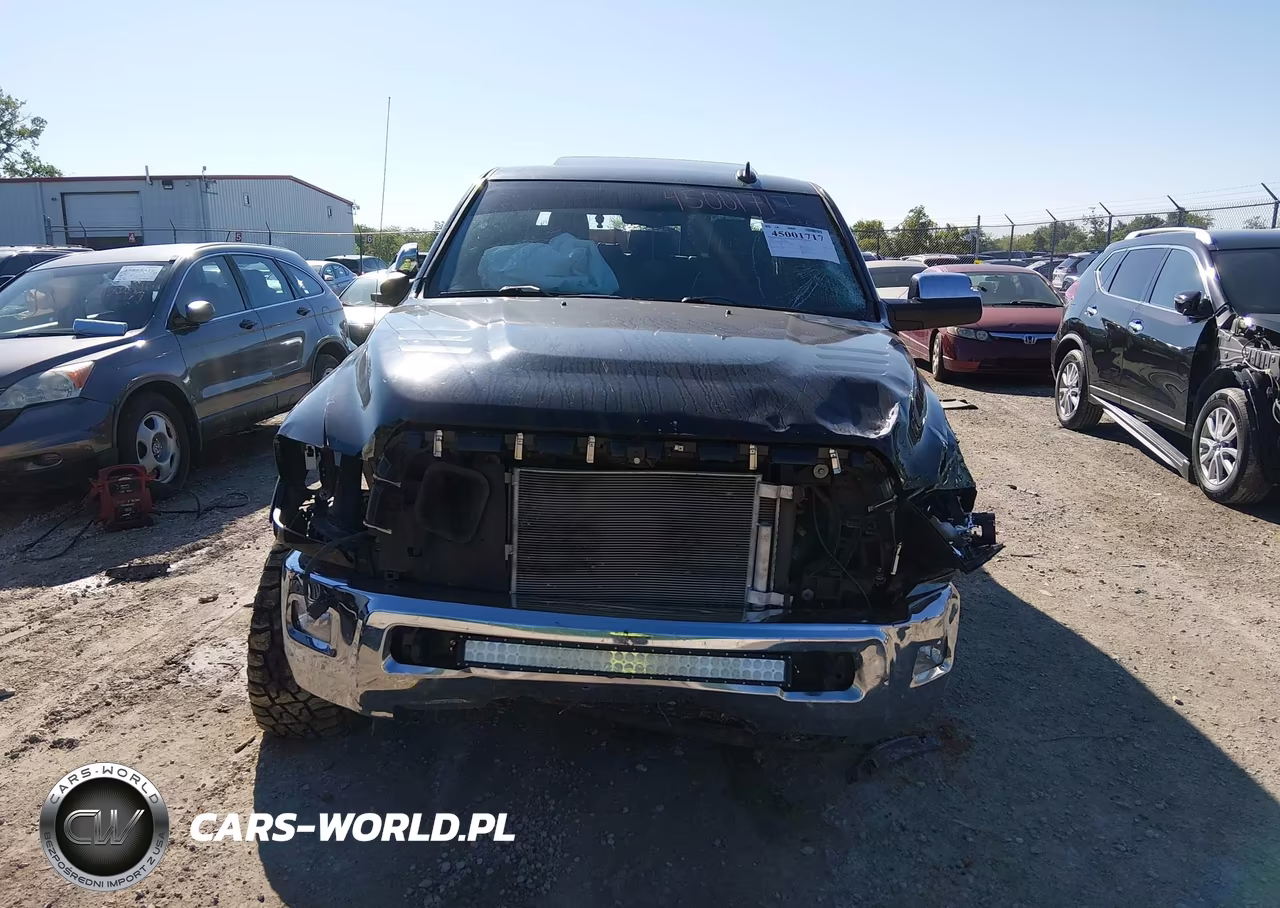 2014 Ram 2500 Laramie VIN:3C6UR5NL9EG284004 - 13