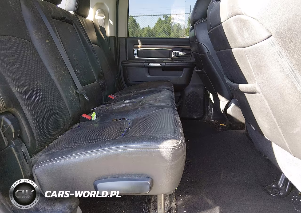 2014 Ram 2500 Laramie VIN:3C6UR5NL9EG284004 - 8