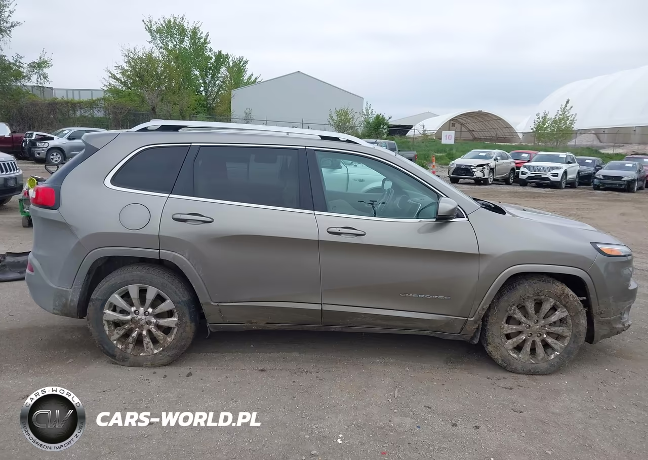 2017 Jeep Cherokee Overland 4X4 VIN:1C4PJMJS9HW621510 - 13