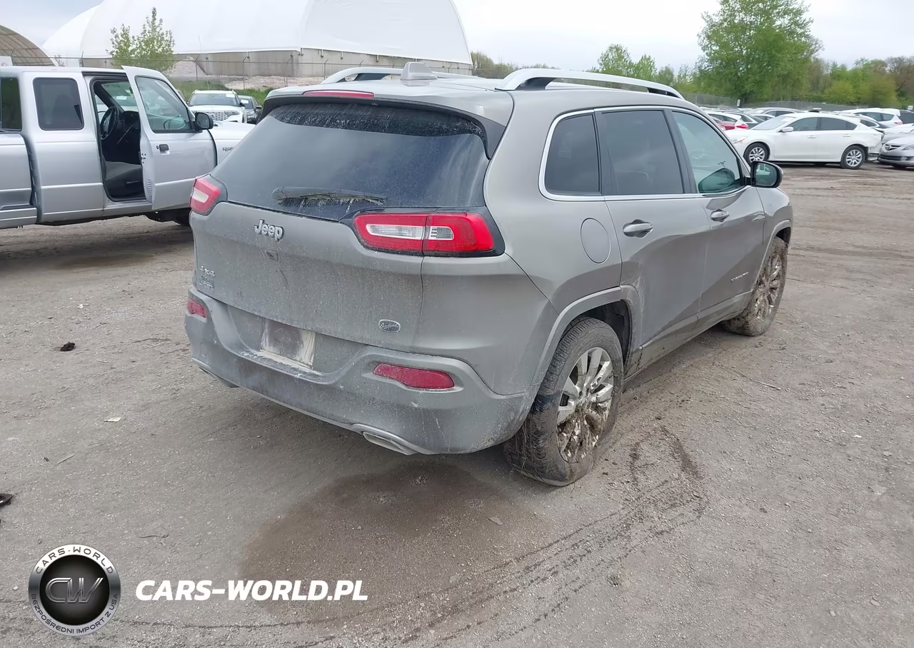 2017 Jeep Cherokee Overland 4X4 VIN:1C4PJMJS9HW621510 - 4