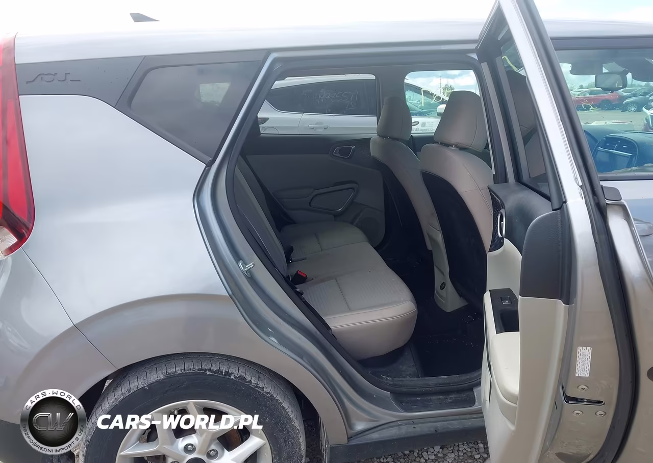 2022 Kia Soul S VIN:KNDJ23AU9N7829522 - 8