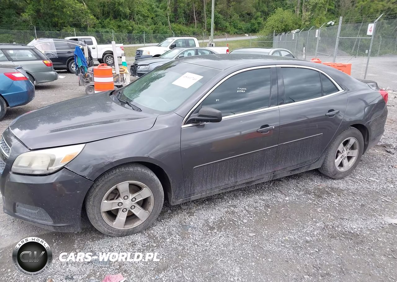 2013 Chevrolet Malibu 1Ls VIN:1G11B5SA9DF249460 - 2