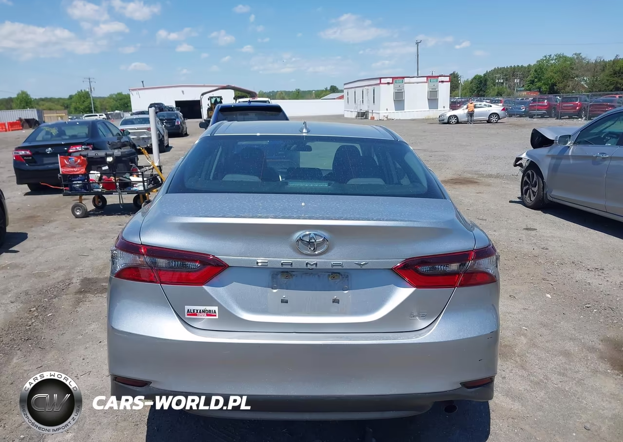 2023 Toyota Camry Le VIN:4T1C11AK8PU820602 - 16