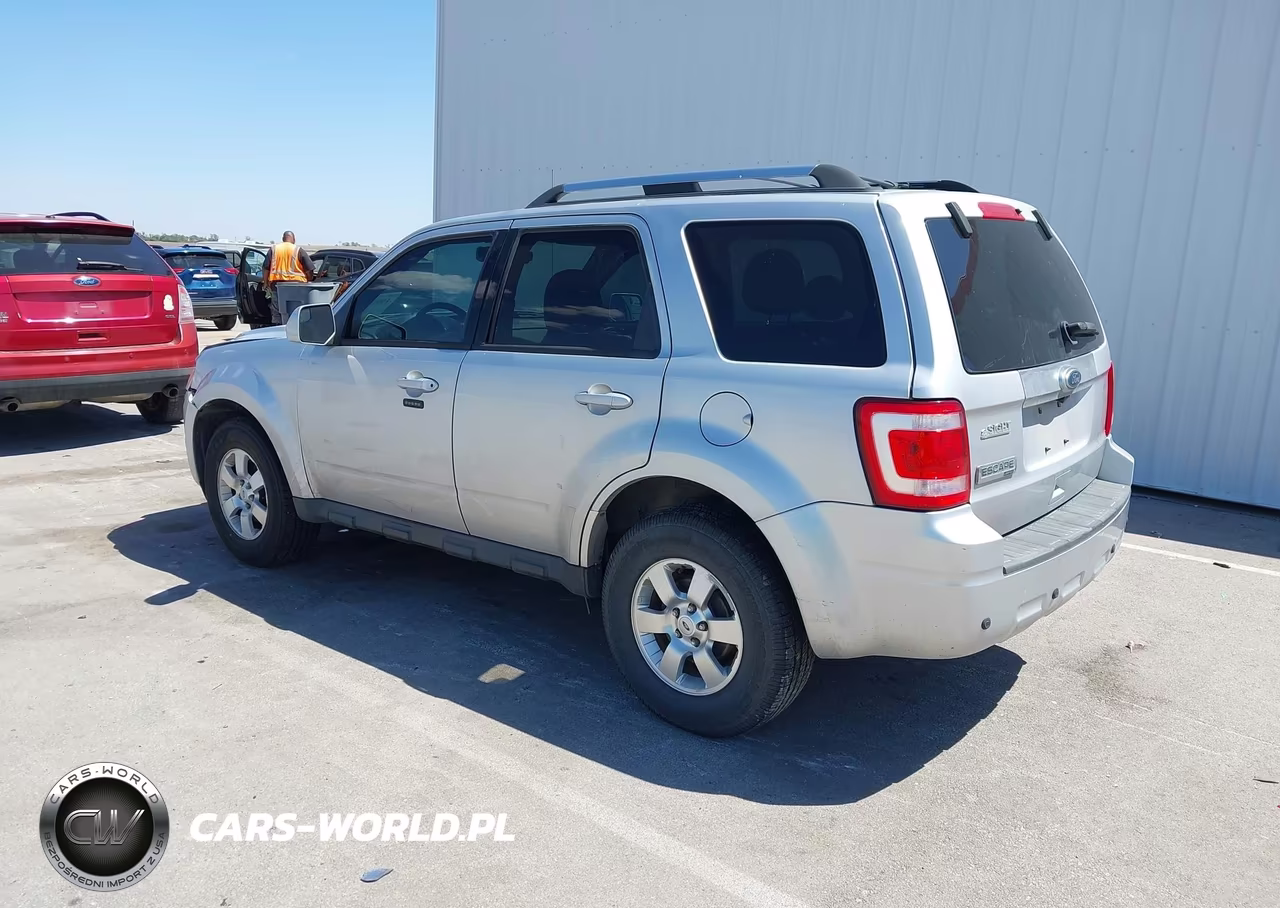 2010 Ford Escape Limited VIN:1FMCU0E79AKC88965 - 3