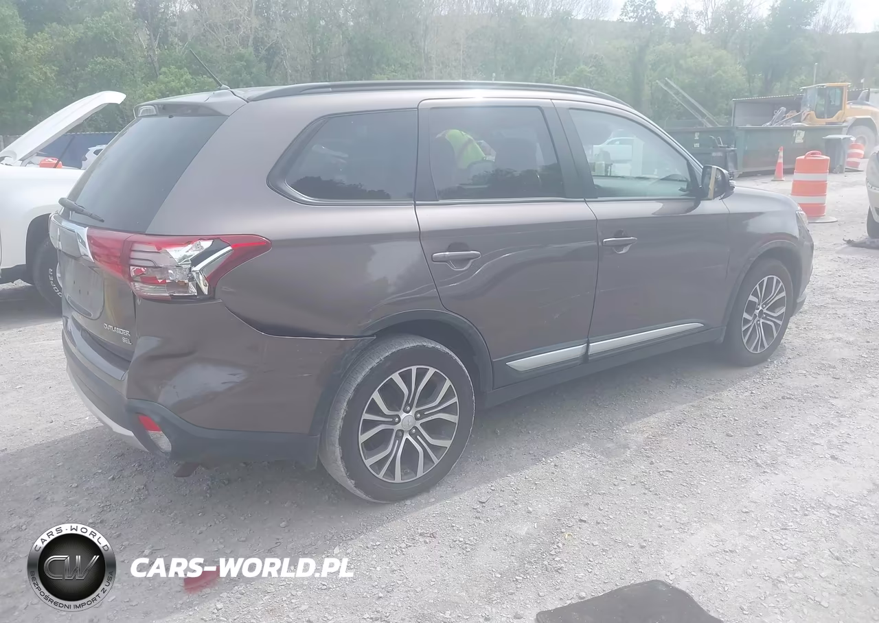 2016 Mitsubishi Outlander Sel VIN:JA4AZ3A30GZ036887 - 4