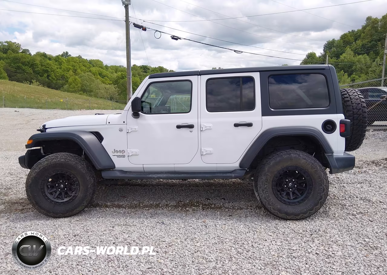 2019 Jeep Wrangler Unlimited Sport S 4X4 VIN:1C4HJXDN1KW592815 - 14