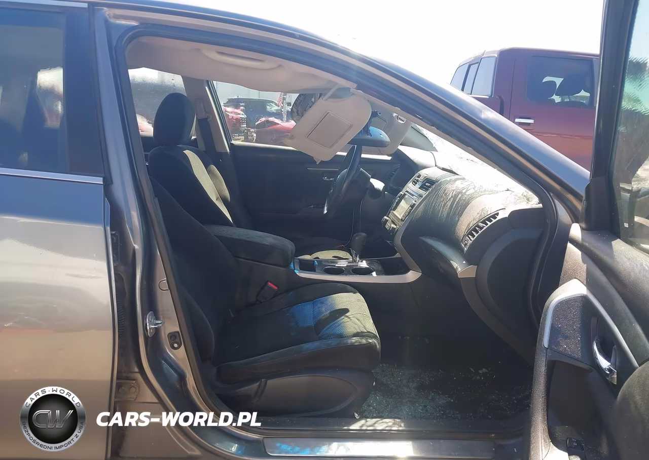 2015 Nissan Altima 2.5 Sv VIN:1N4AL3AP4FC109986 - 5