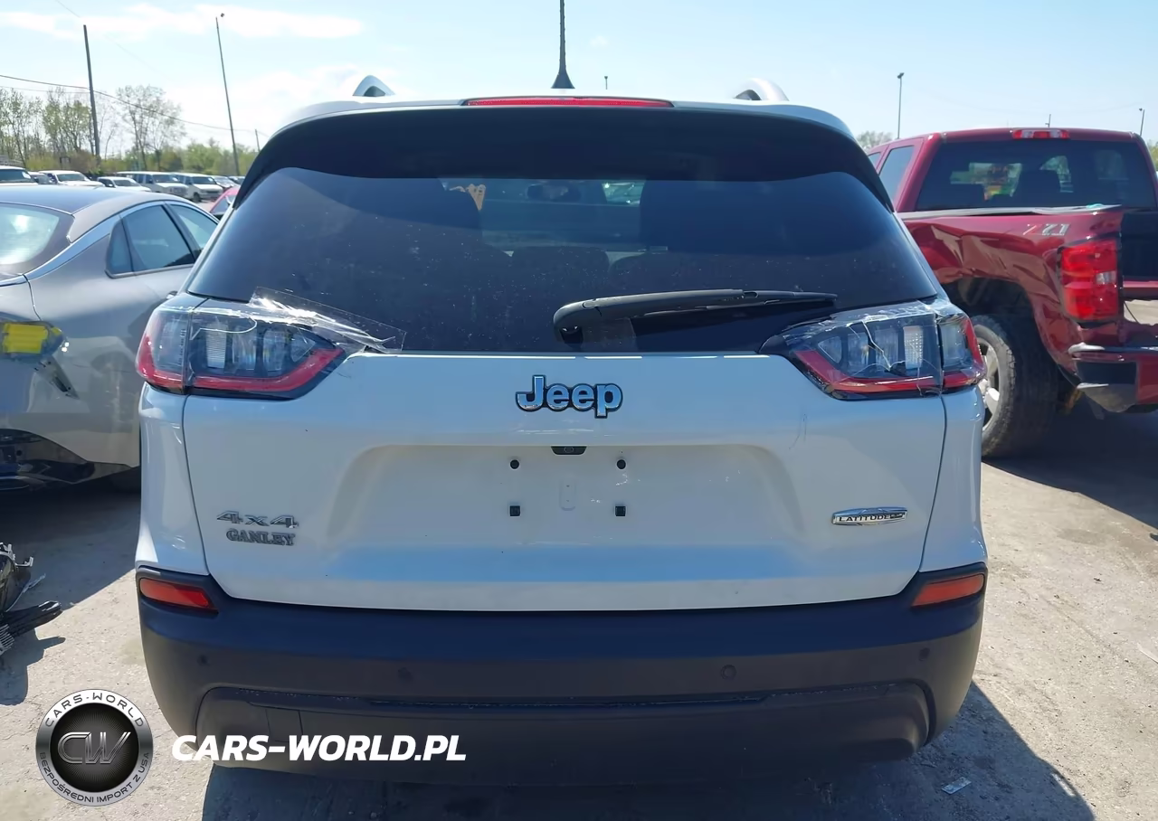 2020 Jeep Cherokee Latitude Plus 4X4 VIN:1C4PJMLB8LD513641 - 16