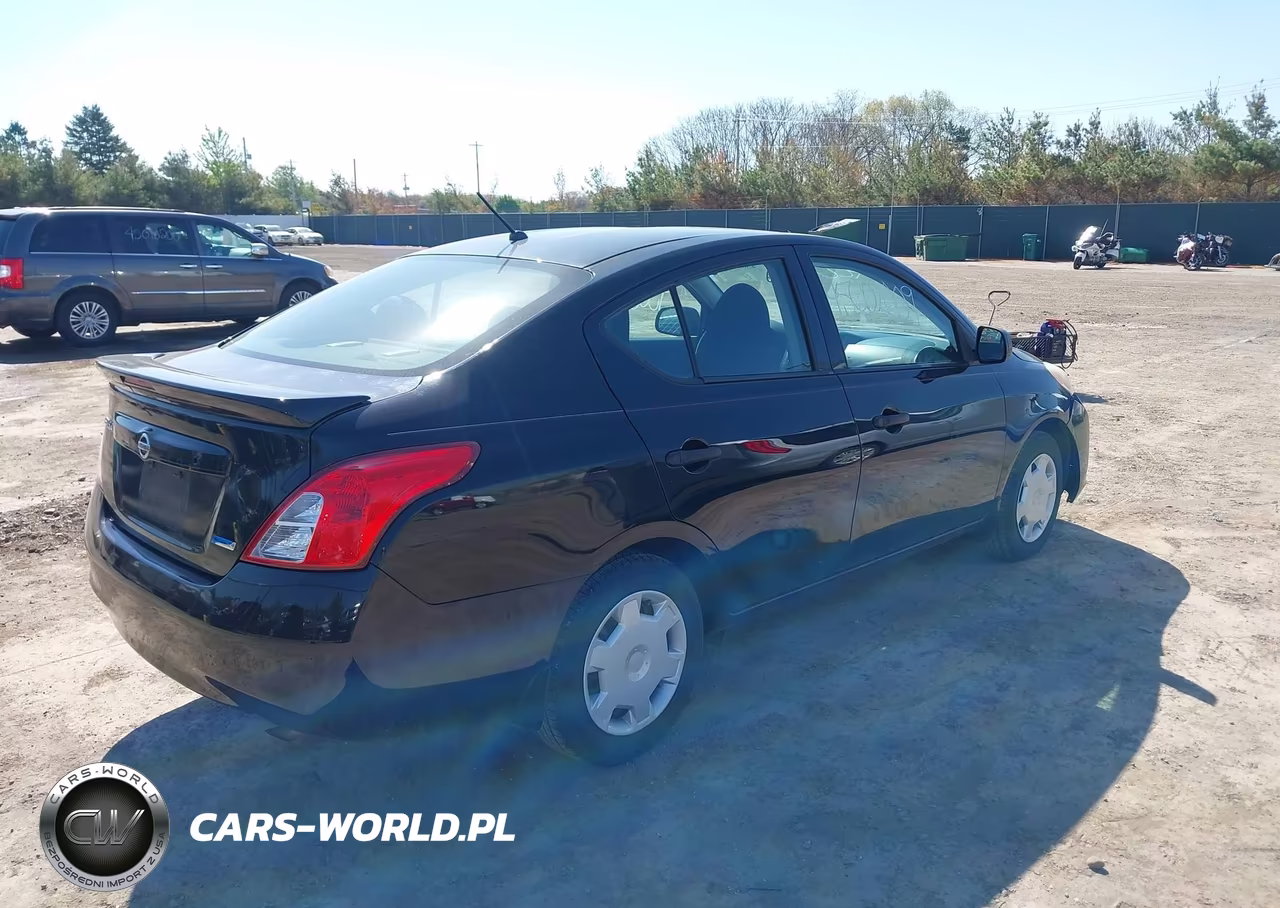 2013 Nissan Versa 1.6 S+ VIN:3N1CN7AP9DL893302 - 4